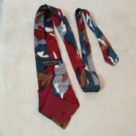Hardy Amies Silk Tie - Picture 7 of 9